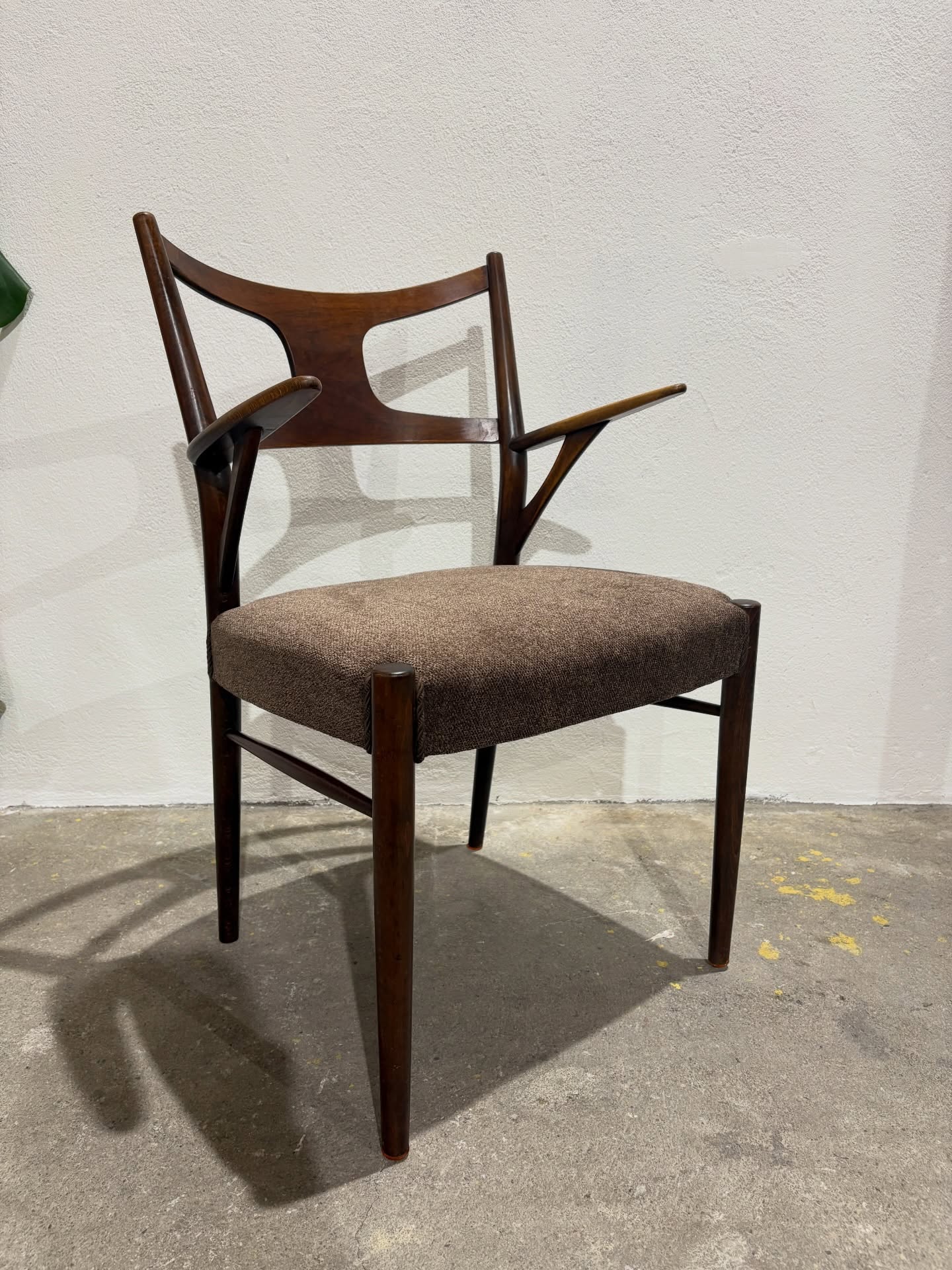 krzesło z podłokietnikami model 46 proj. kurt Østervig dla randers møbelfabrik, dania 1950s. krzesło z podłokietnikami model 46 proj. kurt Østervig dla randers møbelfabrik, dania 1950s.